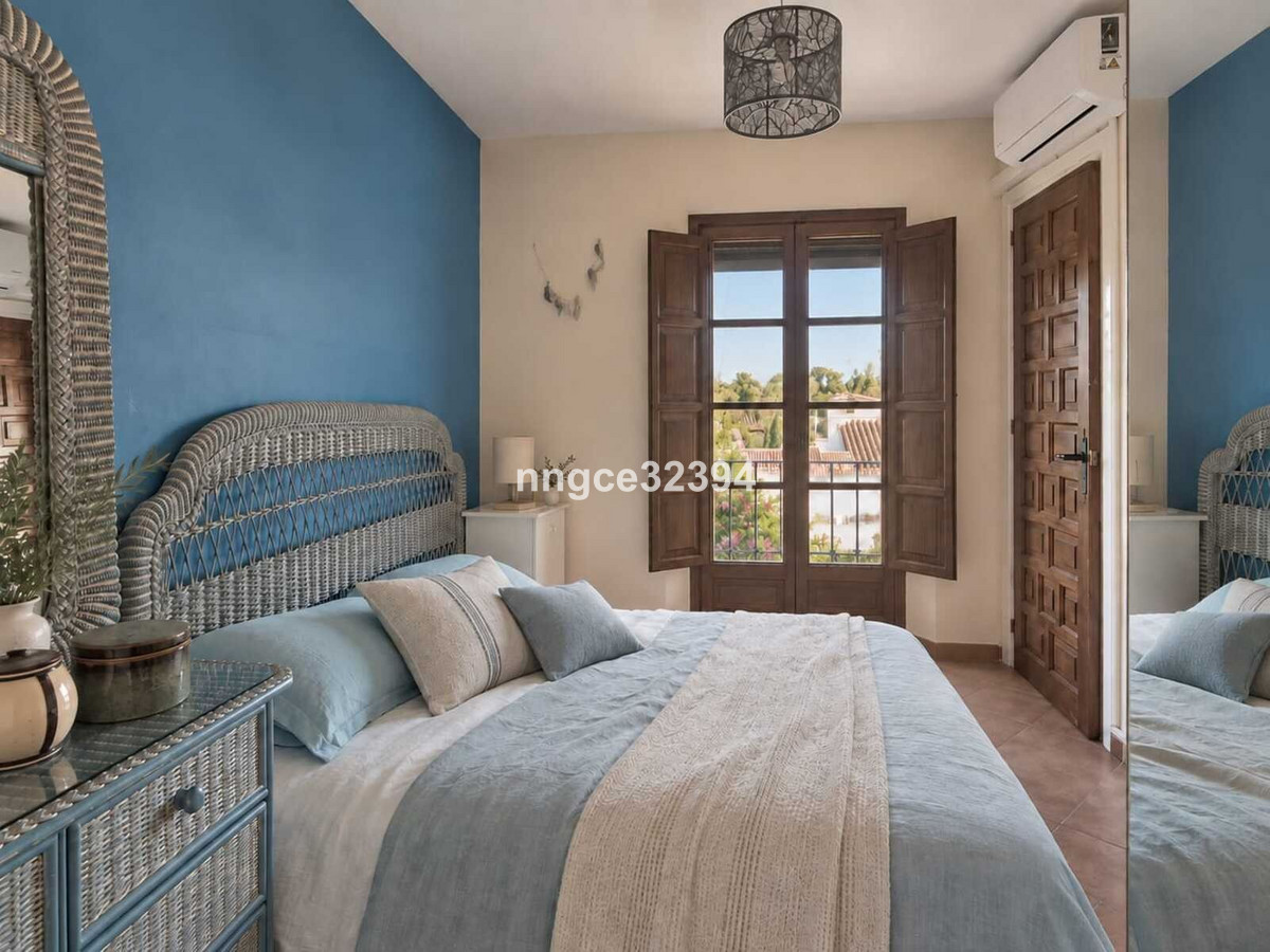 Tourist Licenced| Aloha, Nueva Andalucía | Charming 2-Bed Townhouse with Partial Sea Views, Pool, Tennis & Parking — photo 11