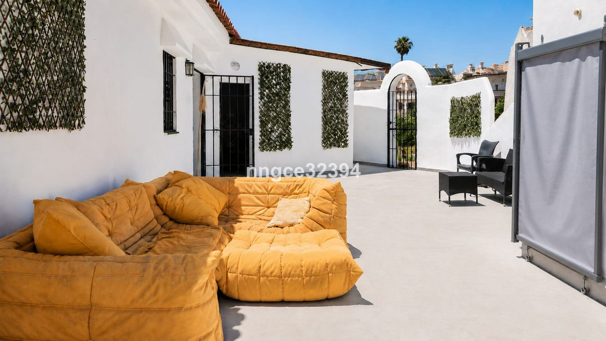 5-Room Penthouse with Guest Suites & Huge 360° Terraces – El Paraíso, New Golden Mile – Tourist Licences Obtainable — photo 3