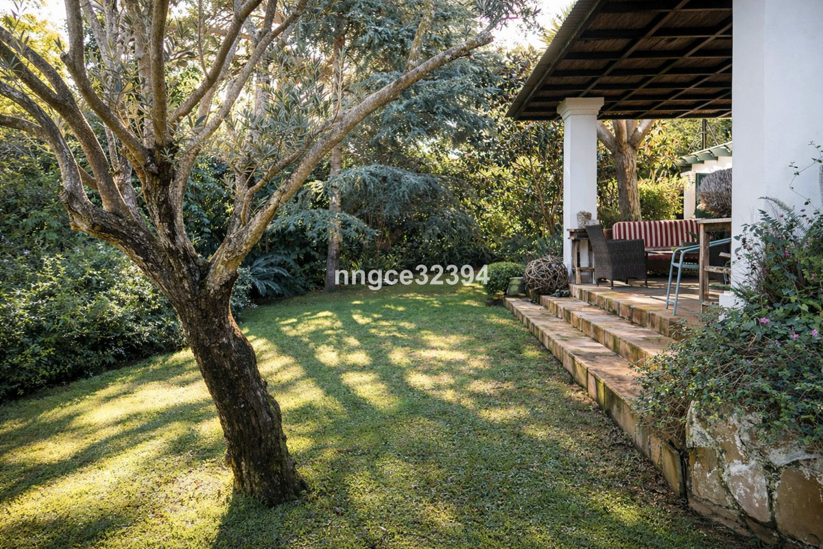 A Private Artistic Sanctuary in Sotogrande Costa — photo 9