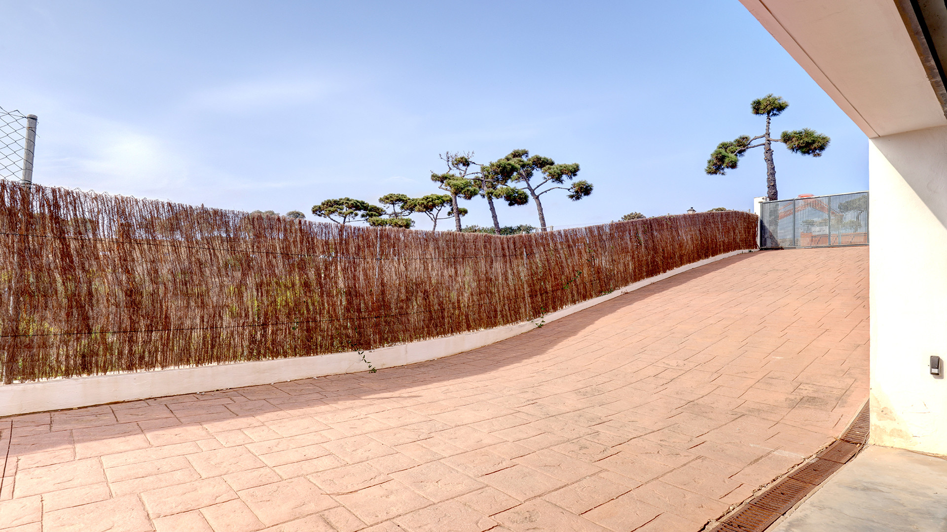 Image 32: Detached Villa For sale, Manilva, €1,450,000 [HFMs659941]