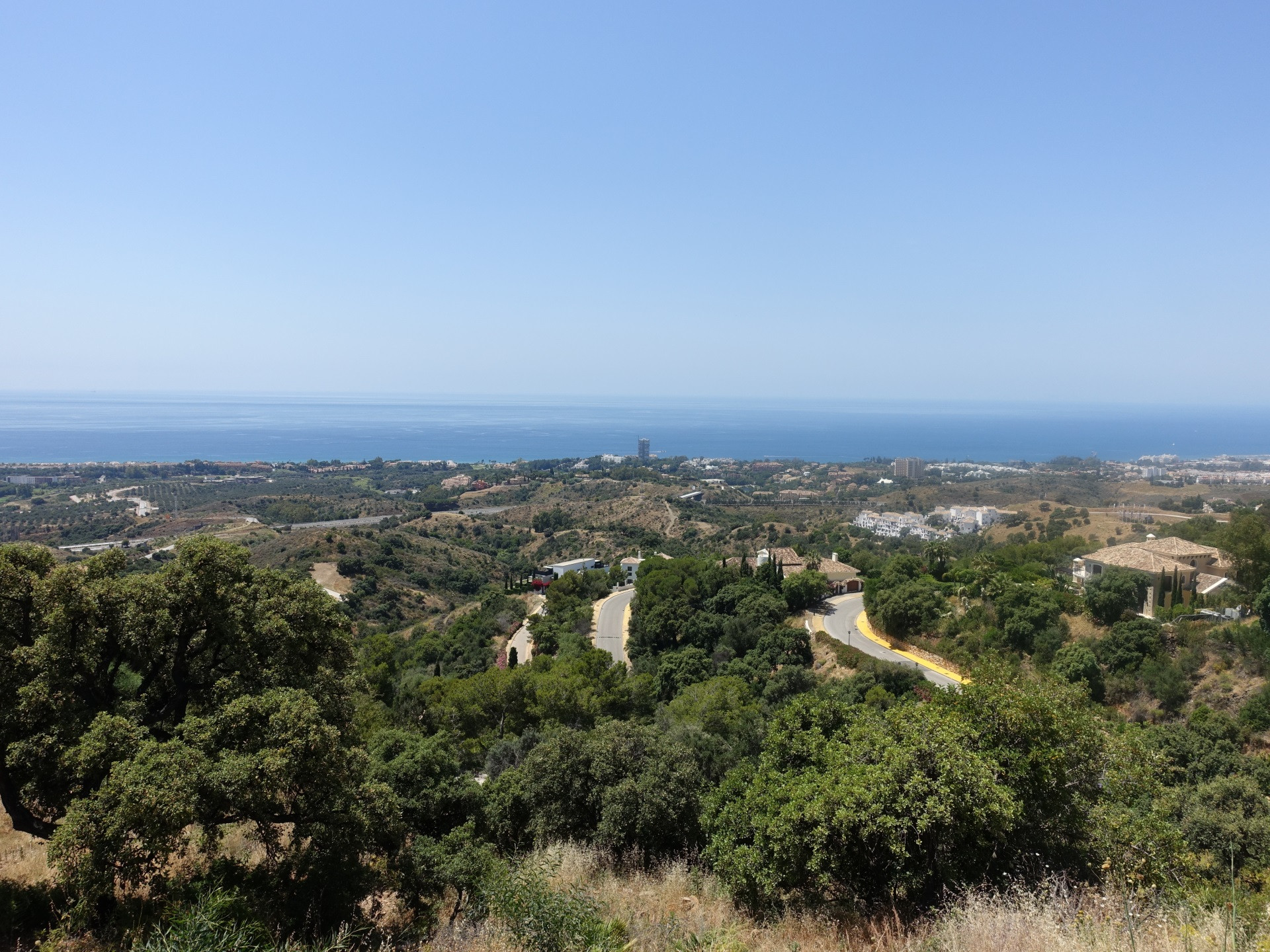 Plot for sale in Marbella East, 