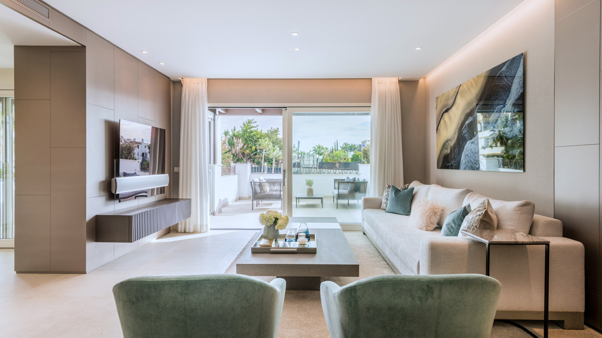 Duplex Penthouse for sale in Marbella Golden Mile, 