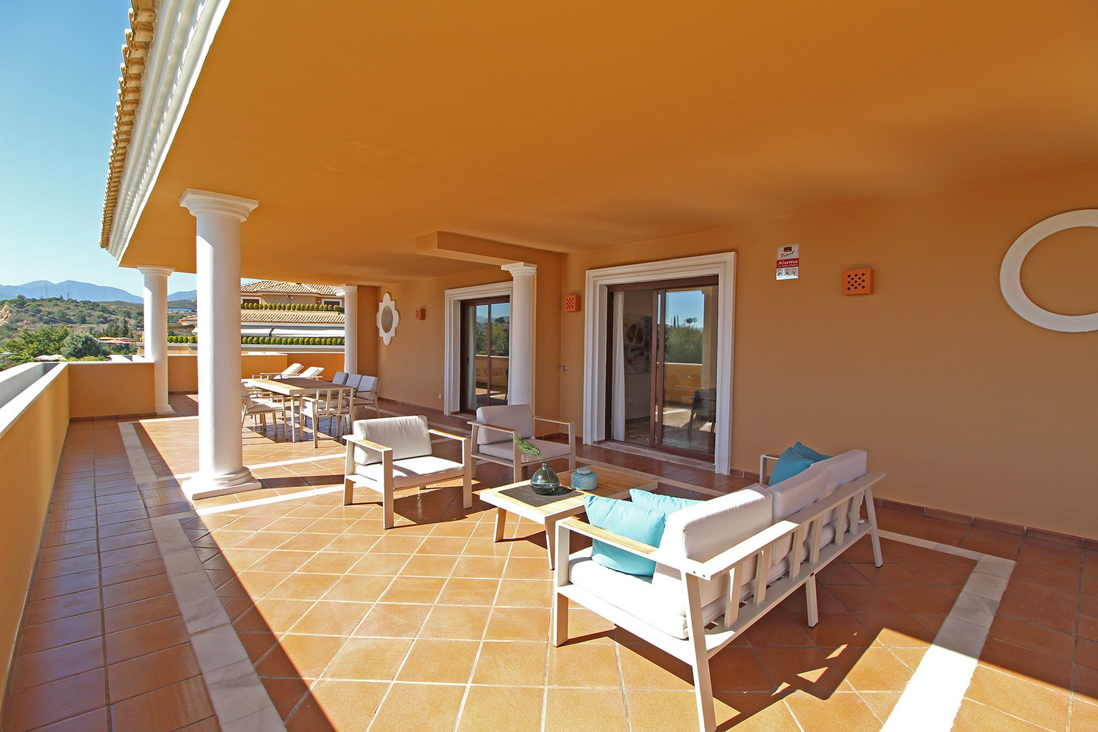 Duplex Penthouse for sale in Marbella Golden Mile, 