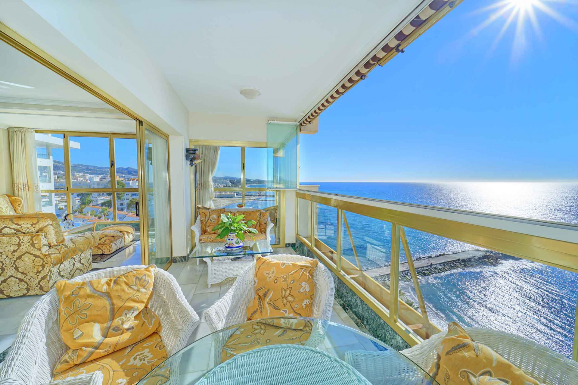 Penthouse for sale in Marbella, 