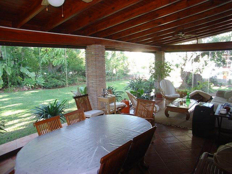 Villa for sale in Marbella, 
