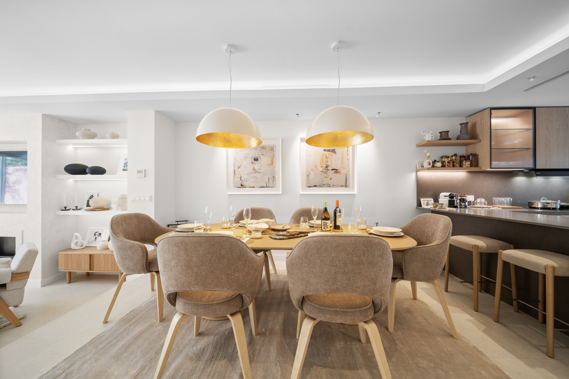 Turnkey Luxury Casa de 3 dormitorios en El Palmeral, Nueva Andalucia