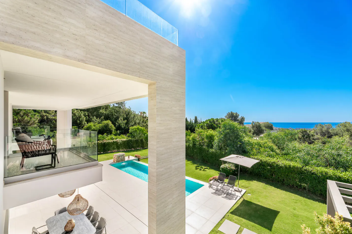 Image 15: Villa - Chalet For sale, The Golden Mile, €6,395,000 [HFMs662857]