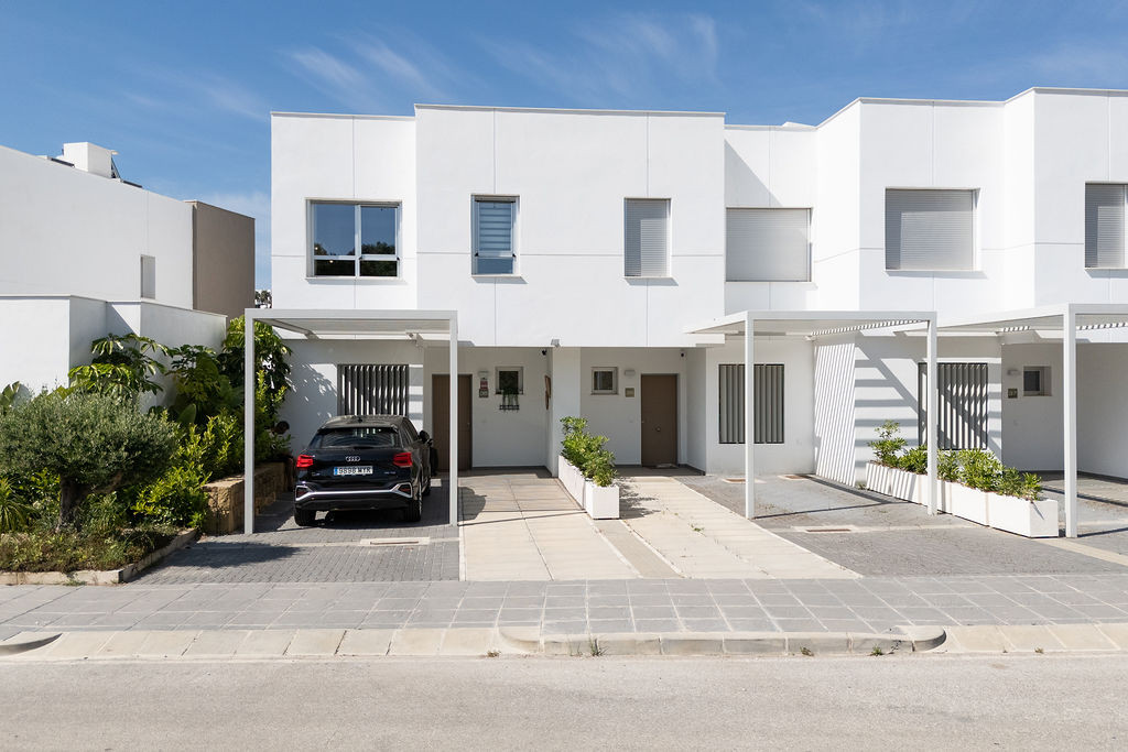 Mediterranean Living at Its Finest – Exclusive Townhouse in a Top Costa del Sol Location