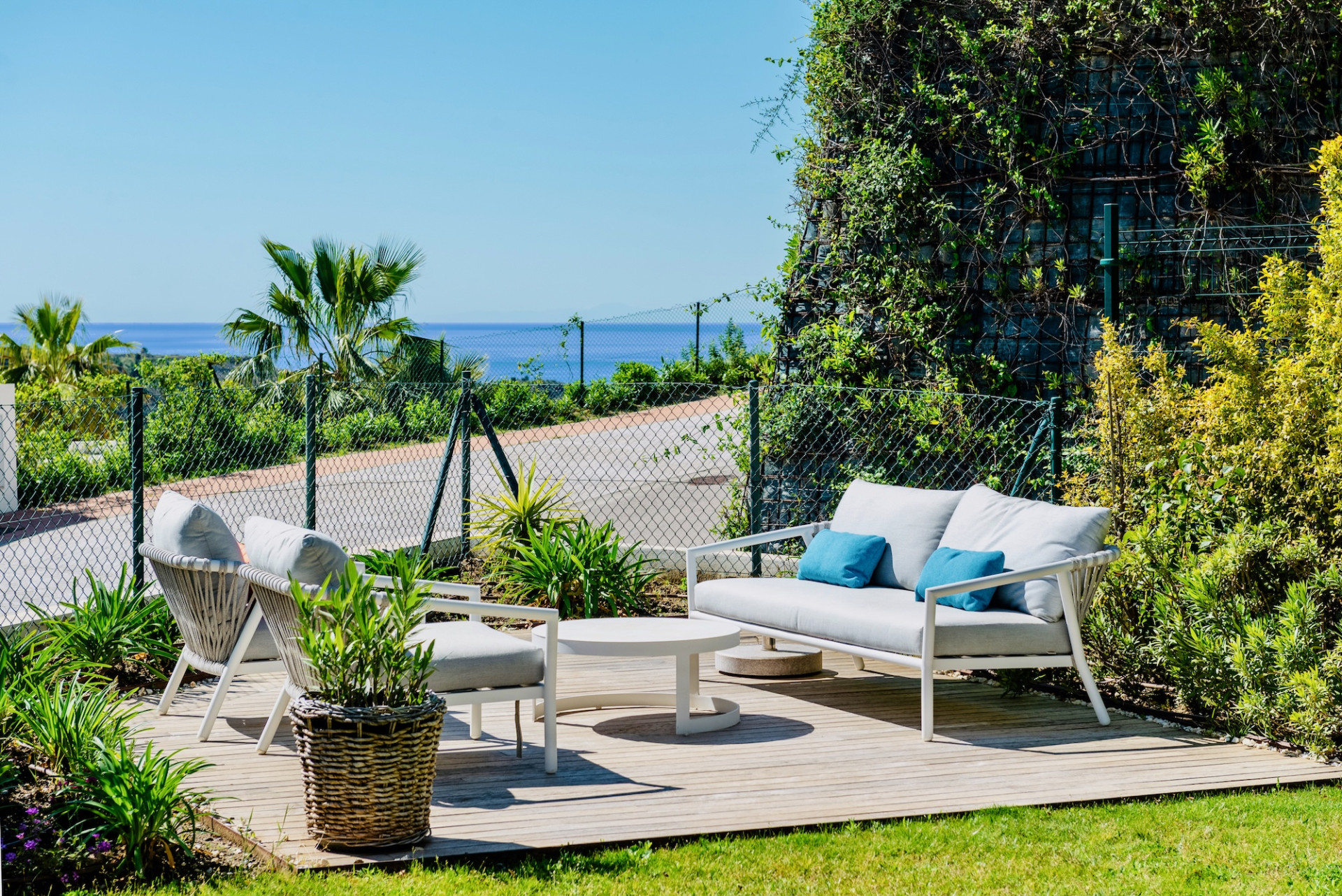 Duplex Garden Apartment in Marbella Club Hills