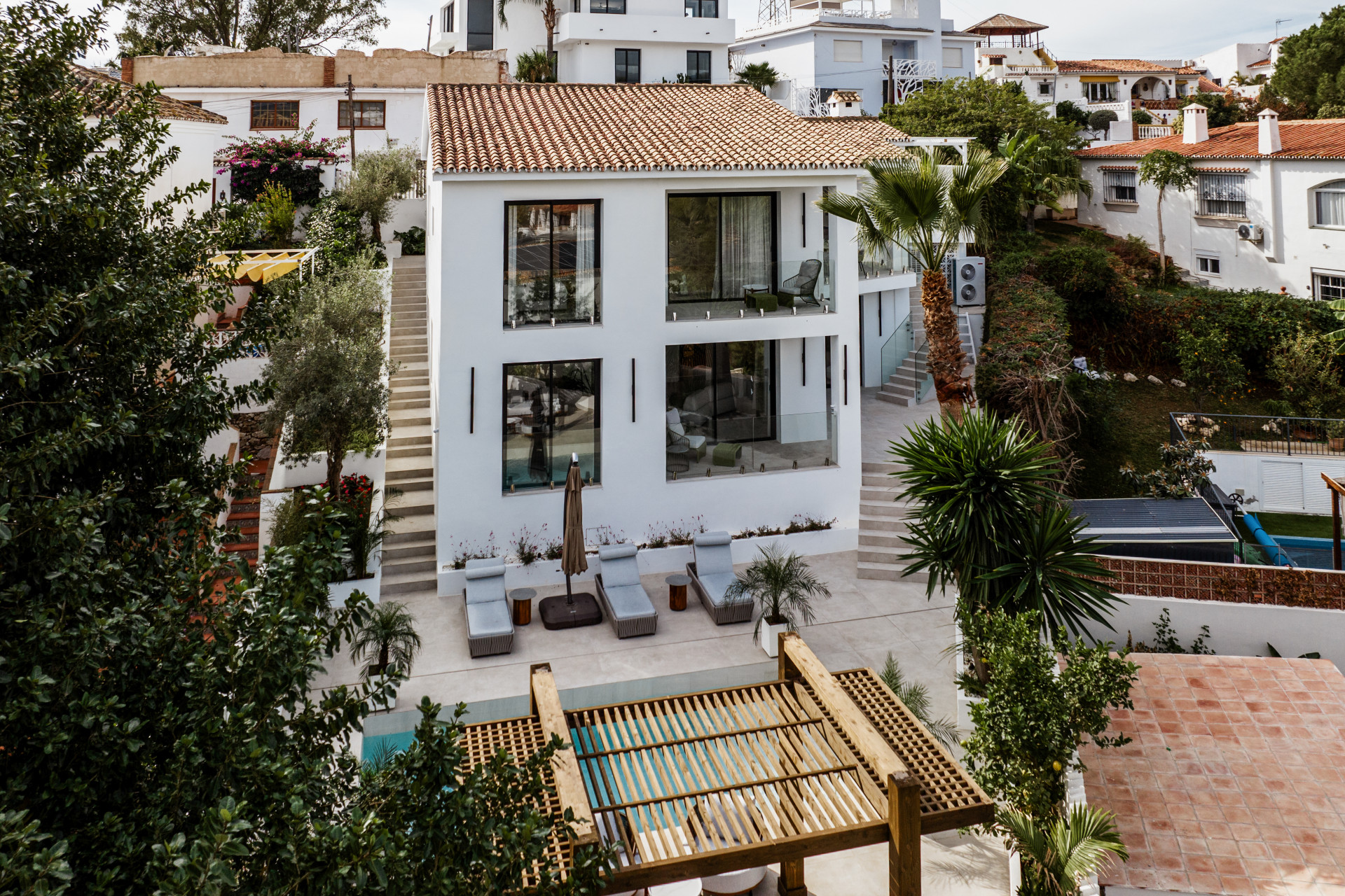 Luxuriöse Villa in Puerto Banús: Ihr Traumhaus mit modernem Komfort