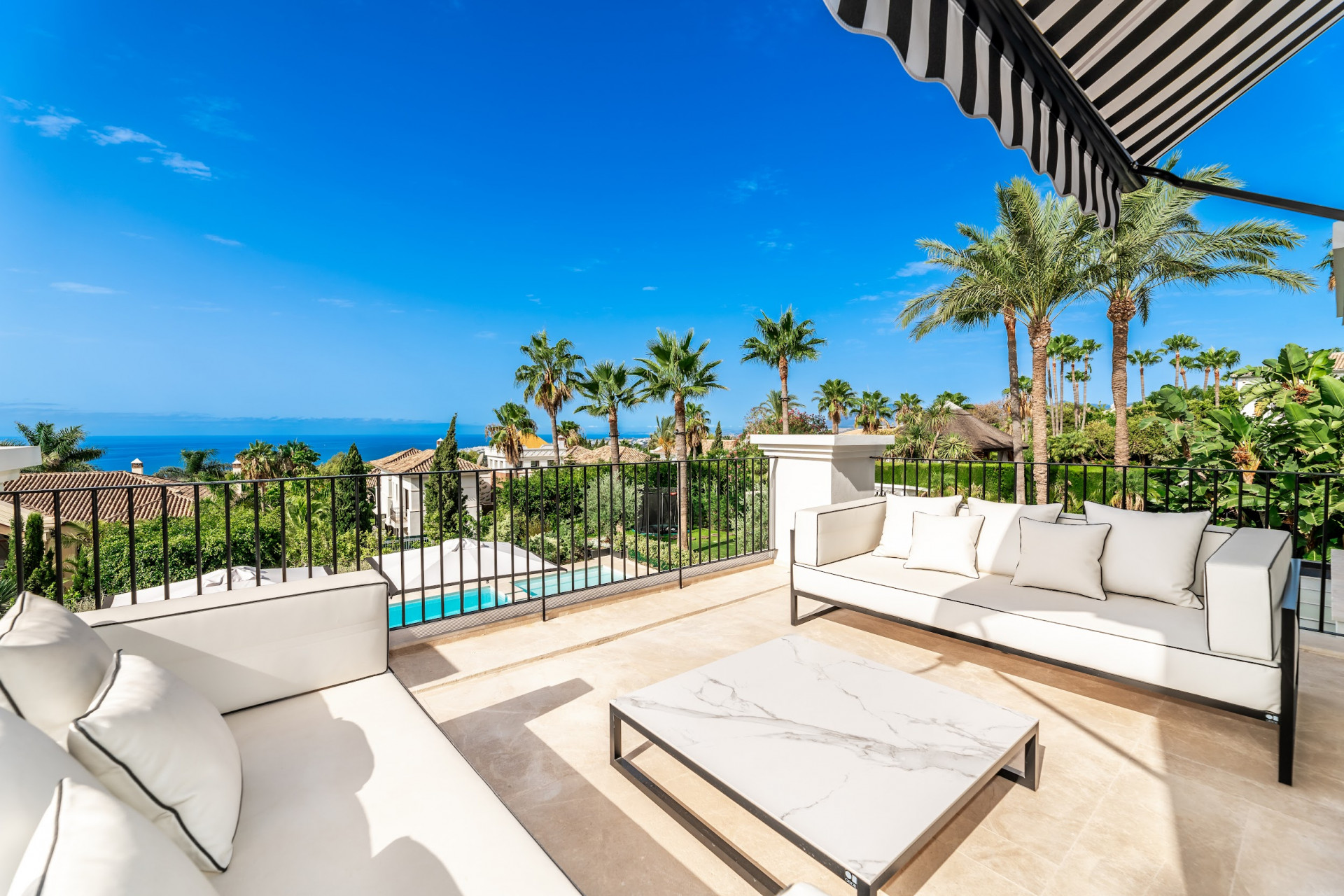 Villa zum Verkauf in Marbella Golden Mile, Costa del Sol