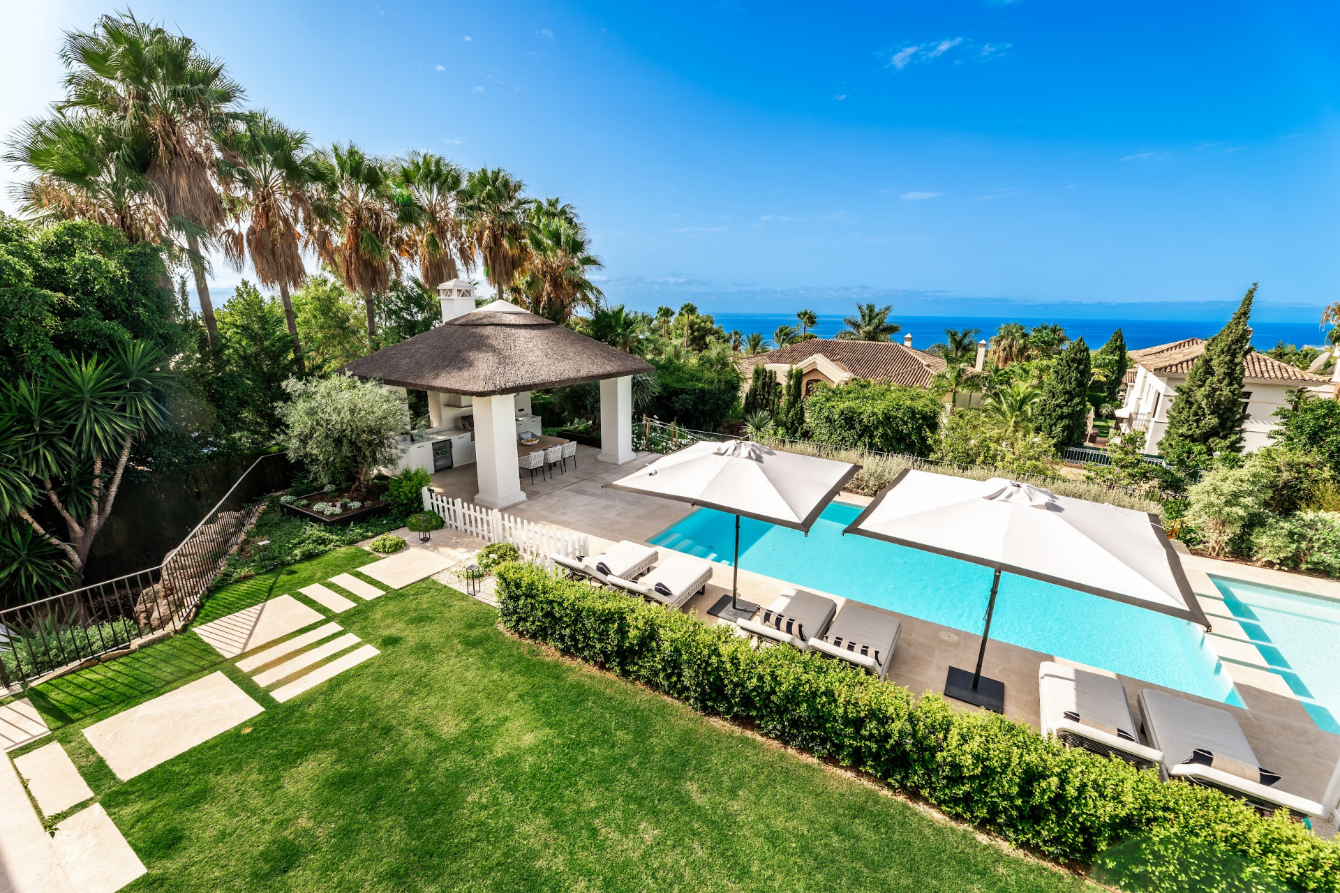 Villa zum Verkauf in Marbella Golden Mile, Costa del Sol