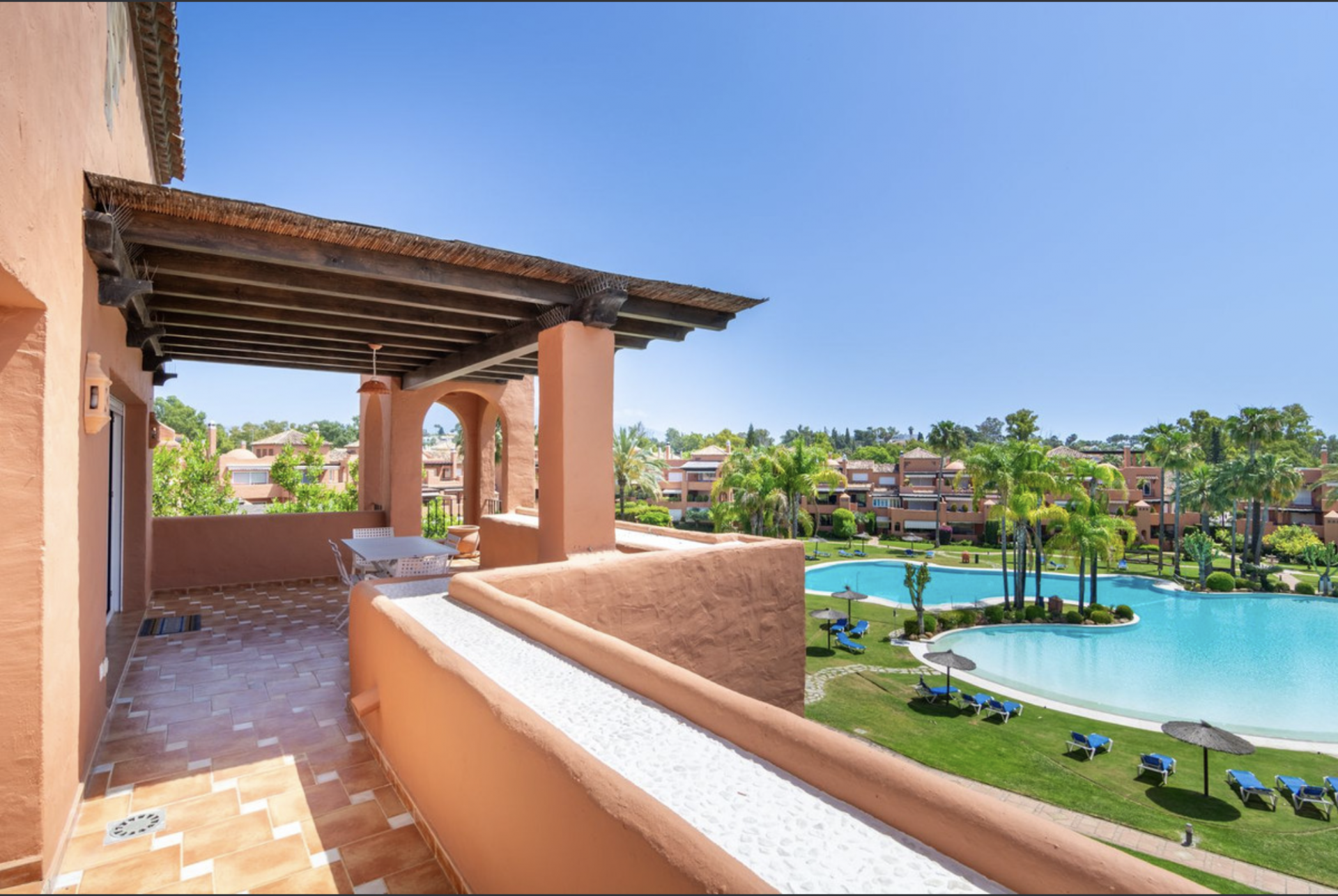 Hochwertiges Penthouse mit sonniger Terrasse in ruhiger Toplage