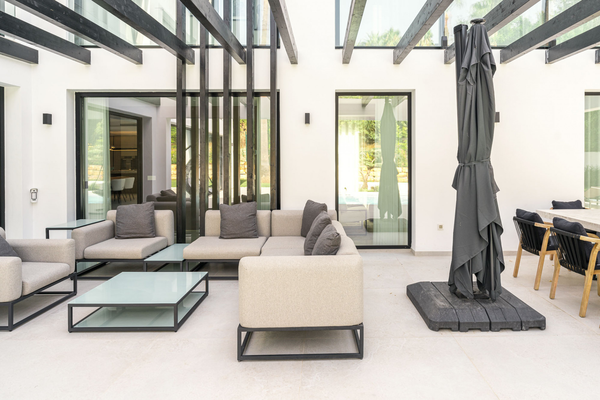 Villa Atenas – Stilvolles Wohnen in Nueva Andalucía