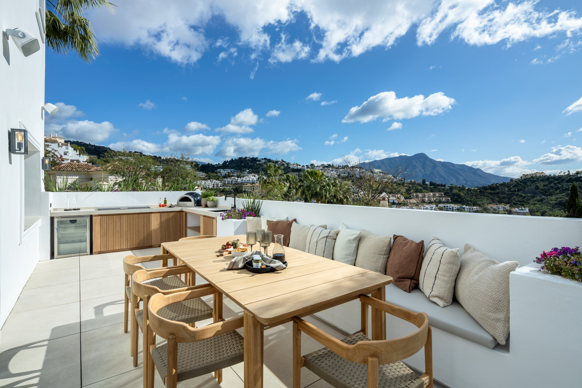 Exklusive Luxusvilla mit Panoramablick in Marbella