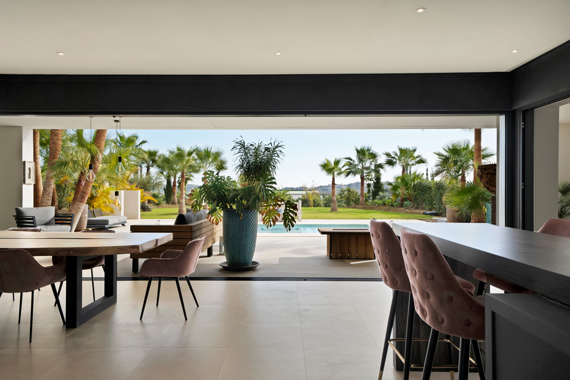 Exklusive Designer-Villa in La Cala Golf – Luxus, Ruhe und mediterraner Charme