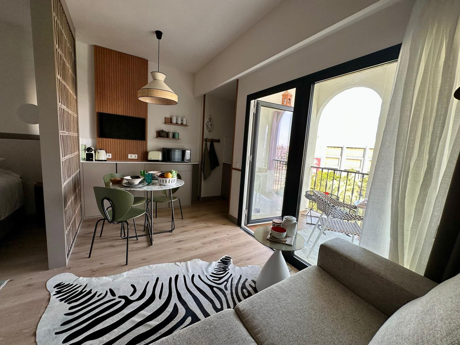 Stilvolles Neubau-Studio im Herzen von Puerto Banús – Exklusives Wohnerlebnis an der Costa del Sol
