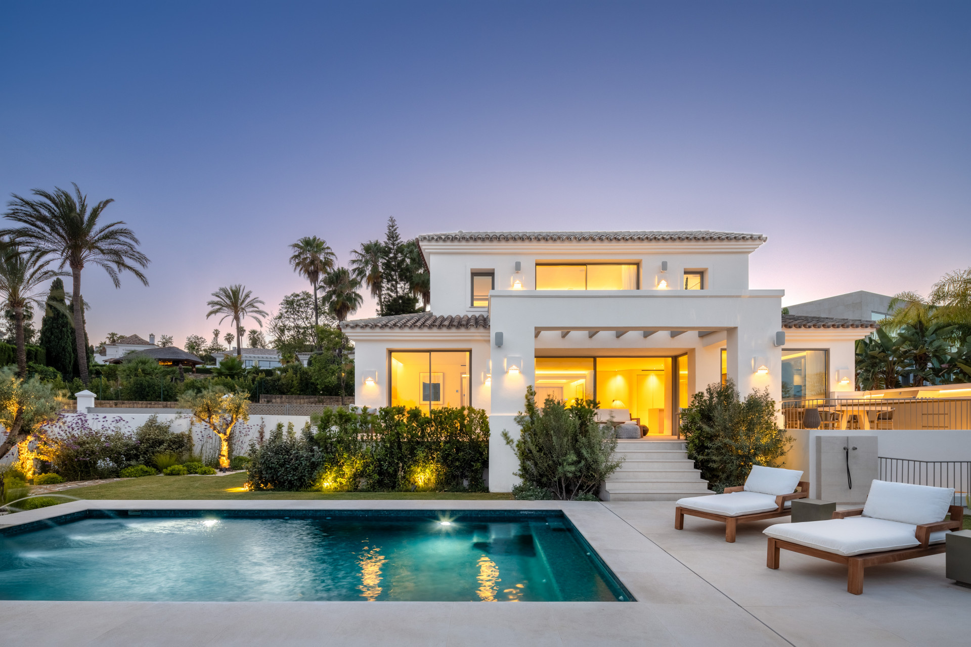 Luxuriöse, vollständig renovierte Villa in La Quinta mit atemberaubendem Bergblick und erstklassigen Annehmlichkeiten.