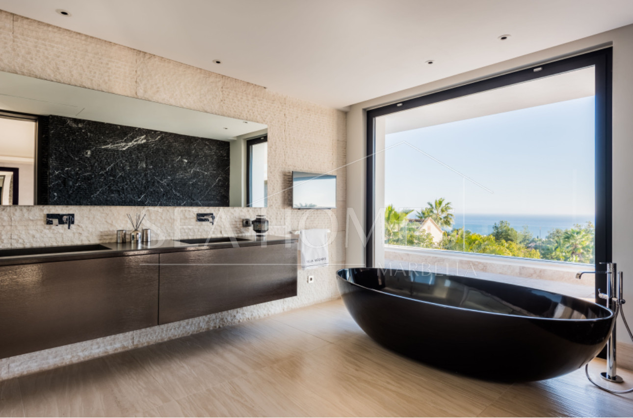 Villa Mozart in Sierra Blanca, Golden Mile