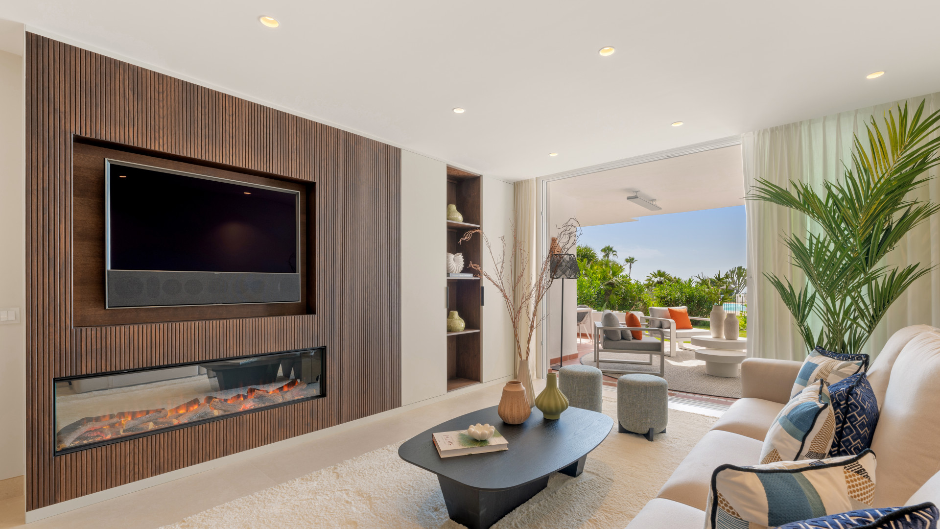 Elegant Beachside Apartment with Designer Finishes, Sea Views, and Exclusive Amenities on the New Golden Mile