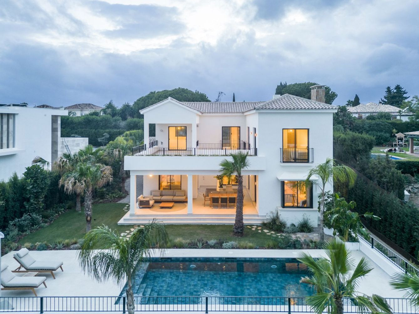 A Luxurious Villa Retreat in Estepona