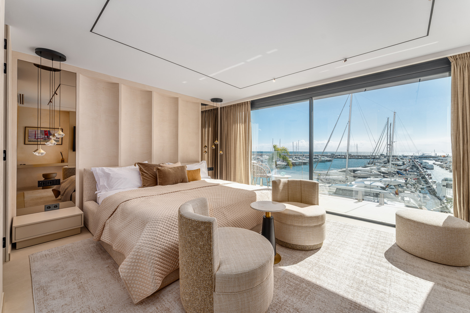 Luxury Living on the Frontline of Puerto Banús