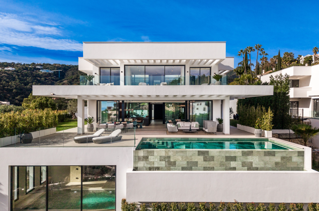 Brand New Key Ready Luxury Retreat with Breathtaking Views in El Madroñal