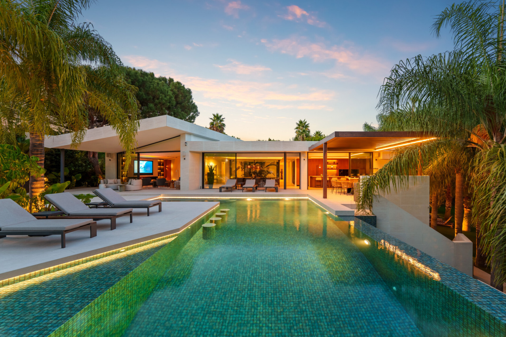 Where Modern Design Meets Coastal Luxury