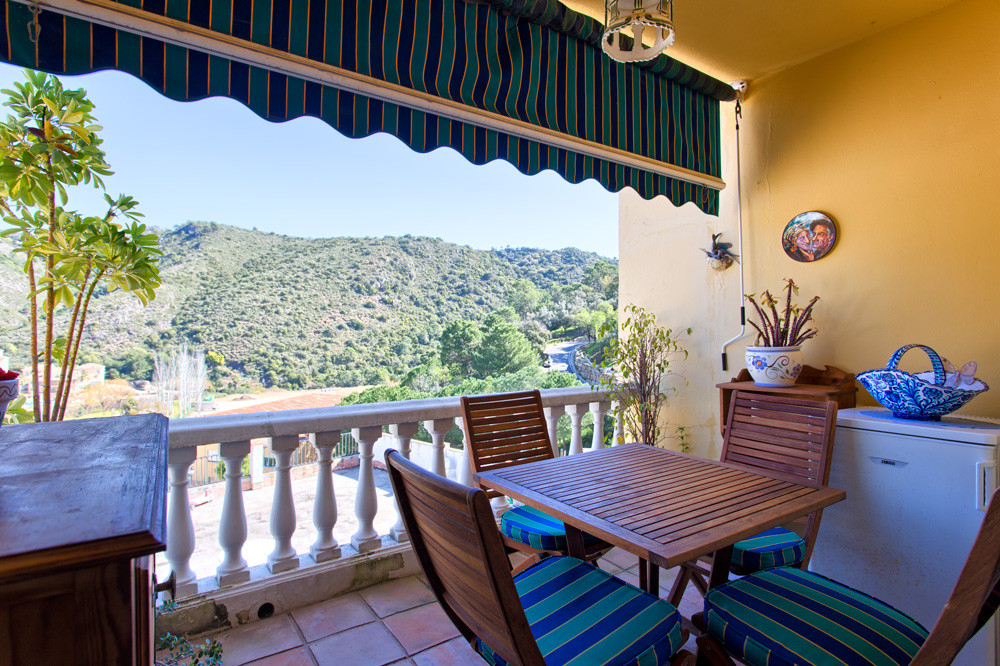 Elegant Village Living with Breathtaking Views In The heart of Benahavís