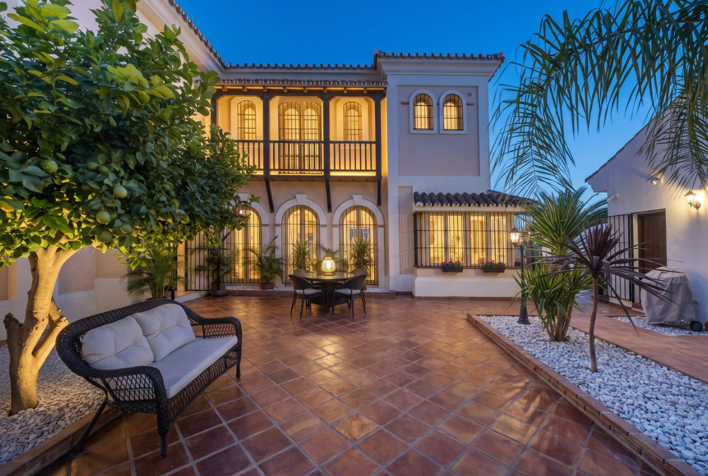 Elegant & Timeless Detached Villa for Sale in Mijas Golf Resort, Costa del Sol