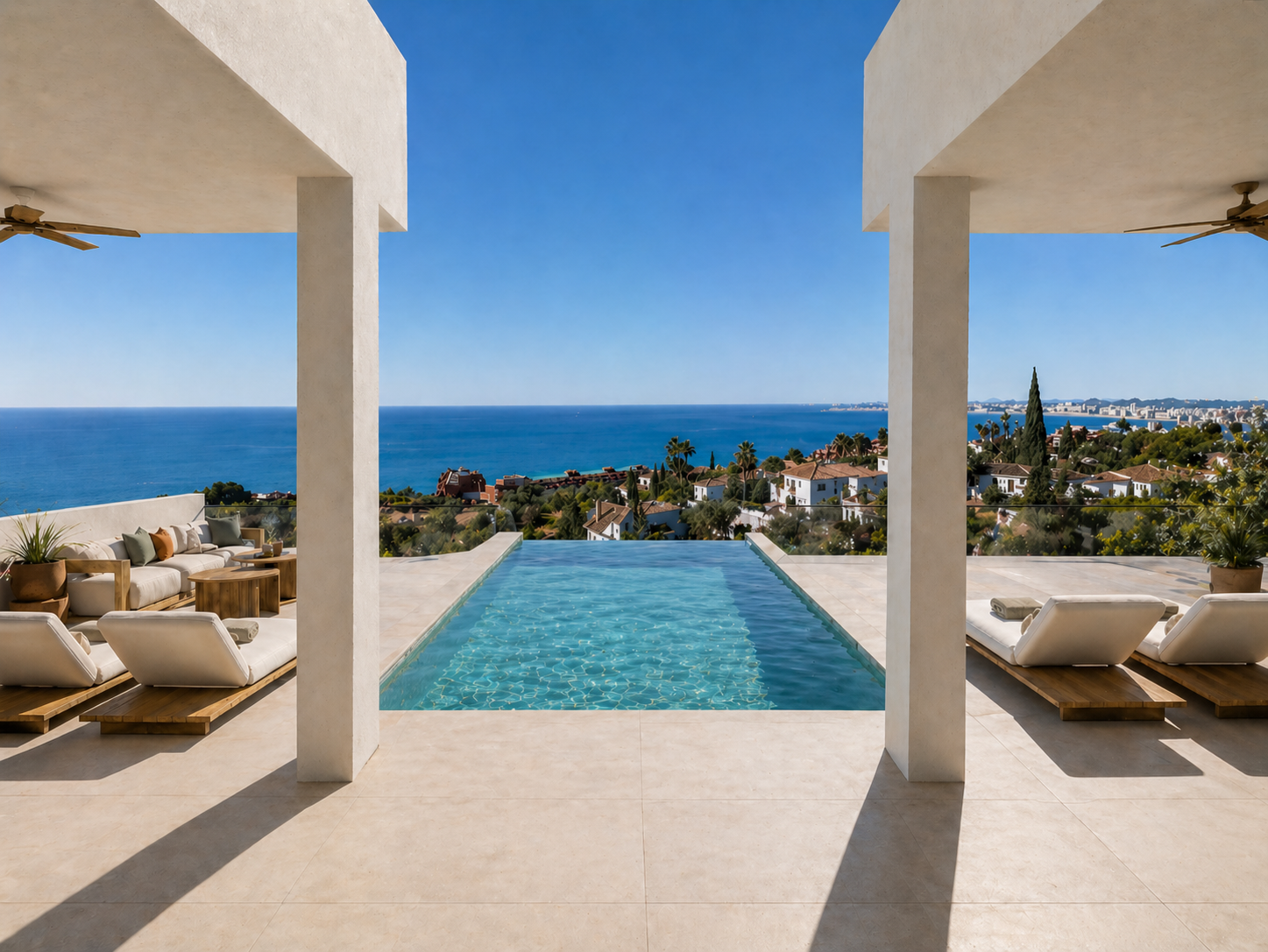 Luxury Contemporary Villa for Sale in La Capellanía, Benalmádena, with Panoramic Sea Views