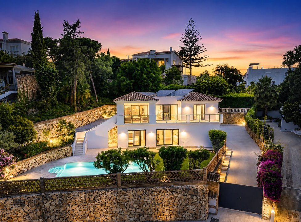 Villa Alora – Renovated 4-Bedroom Villa in Marbella