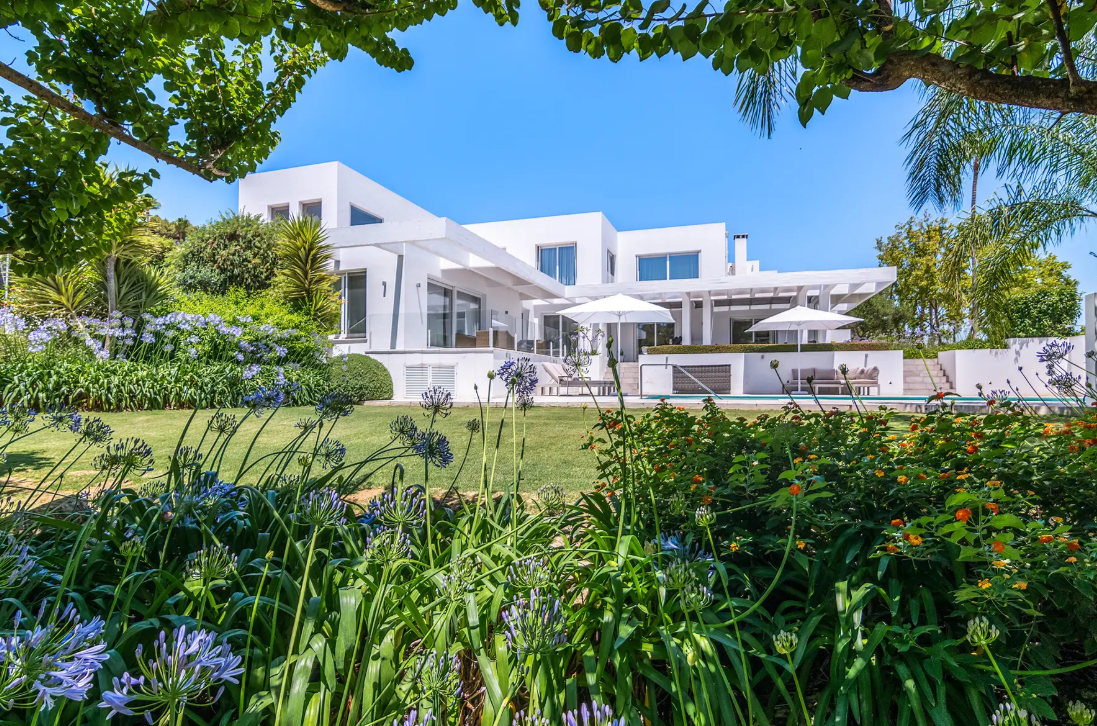 Exceptional Contemporary Villa with Sea Views in Kings & Queens, Sotogrande Costa