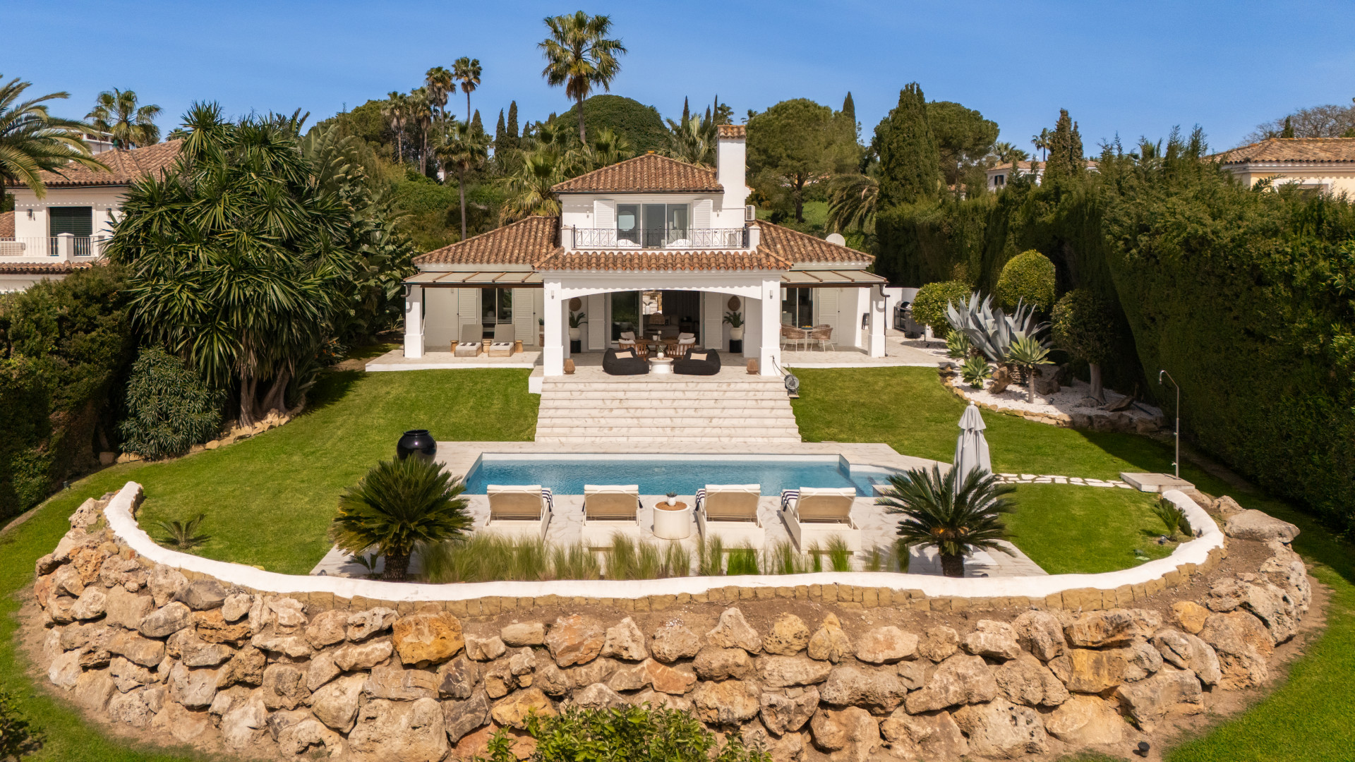 Timeless Andalusian Elegance with Panoramic Mediterranean Views