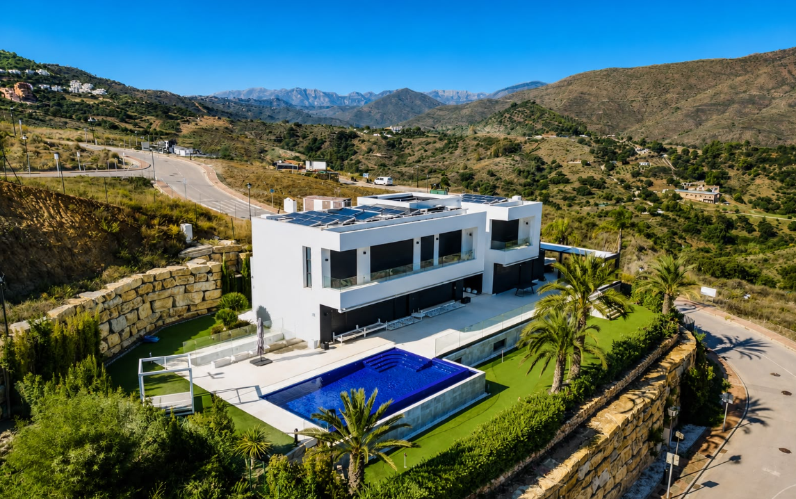 Ultra-Luxury Contemporary Villa with Sea, Golf & Valley Views in La Cala Golf