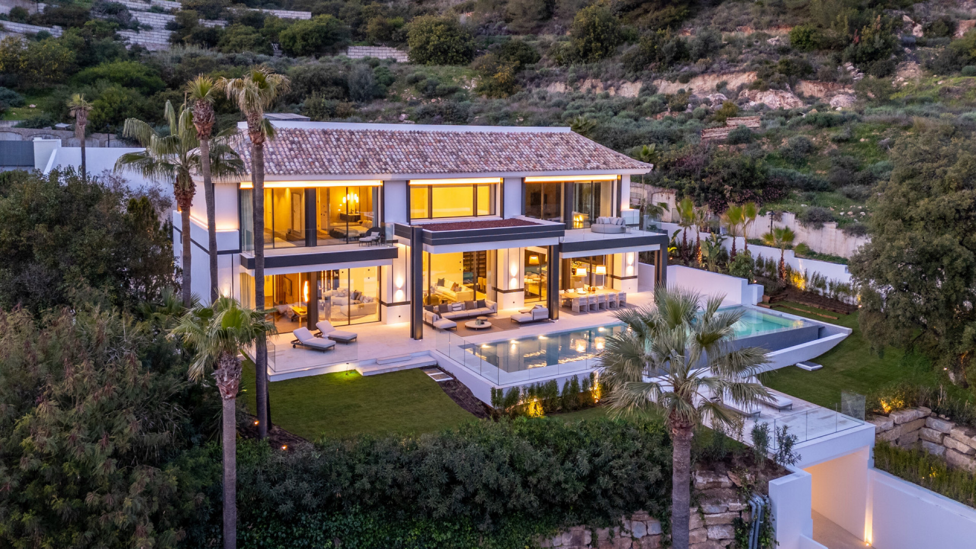 An Icon of Contemporary Elegance in Marbella’s Most Exclusive Enclave