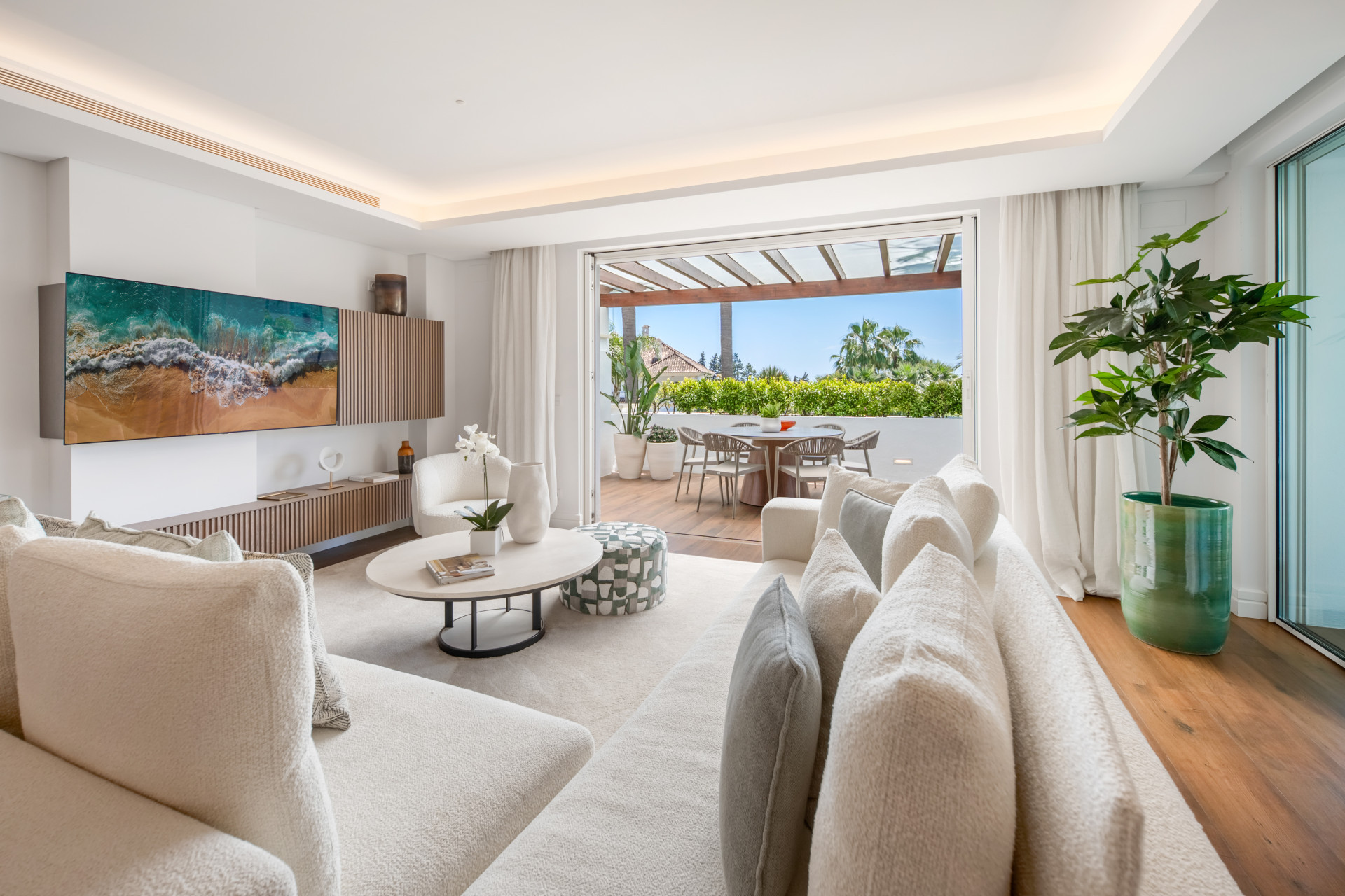 Contemporary Comfort in an Iconic Golden Mile Setting