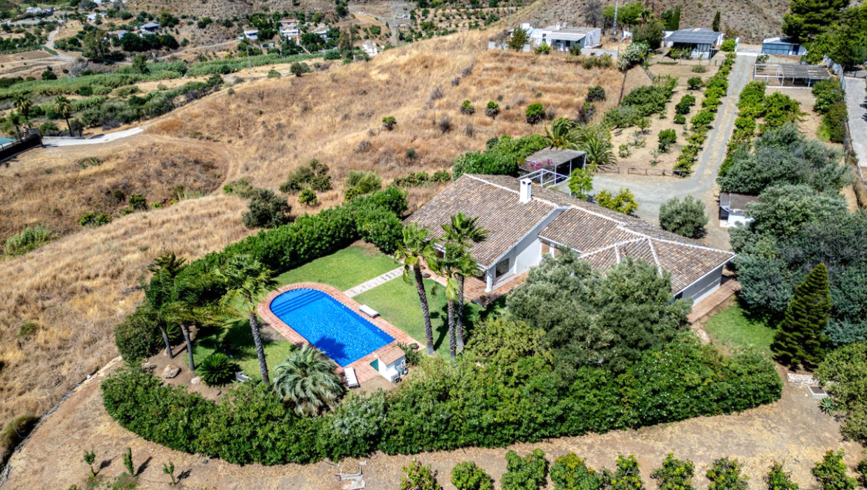 Spectacular Self-Sufficient Country Villa with Panoramic Views & Income Potential