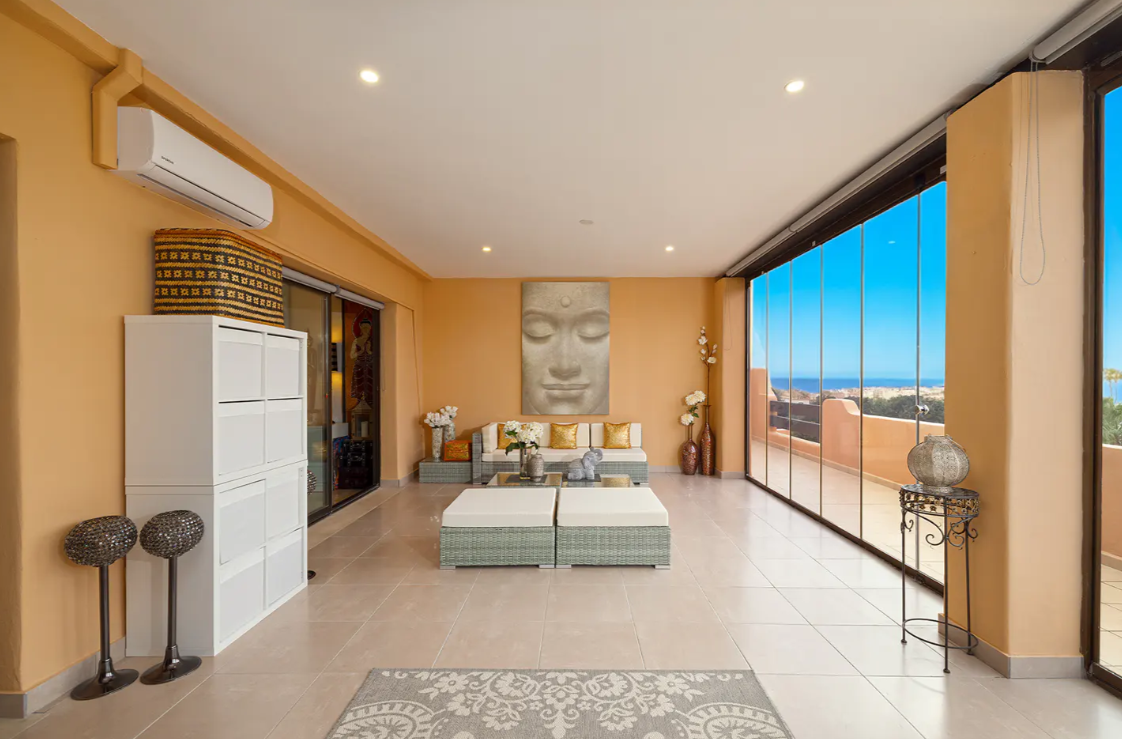 Luxury Sea-View Penthouse Just 200m from the Beach in Casares Costa