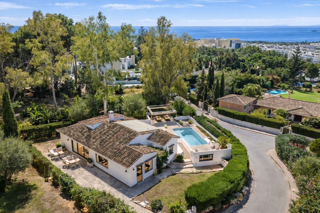 Timeless Mediterranean Villa with Panoramic La Concha Views in Prestigious La Merced