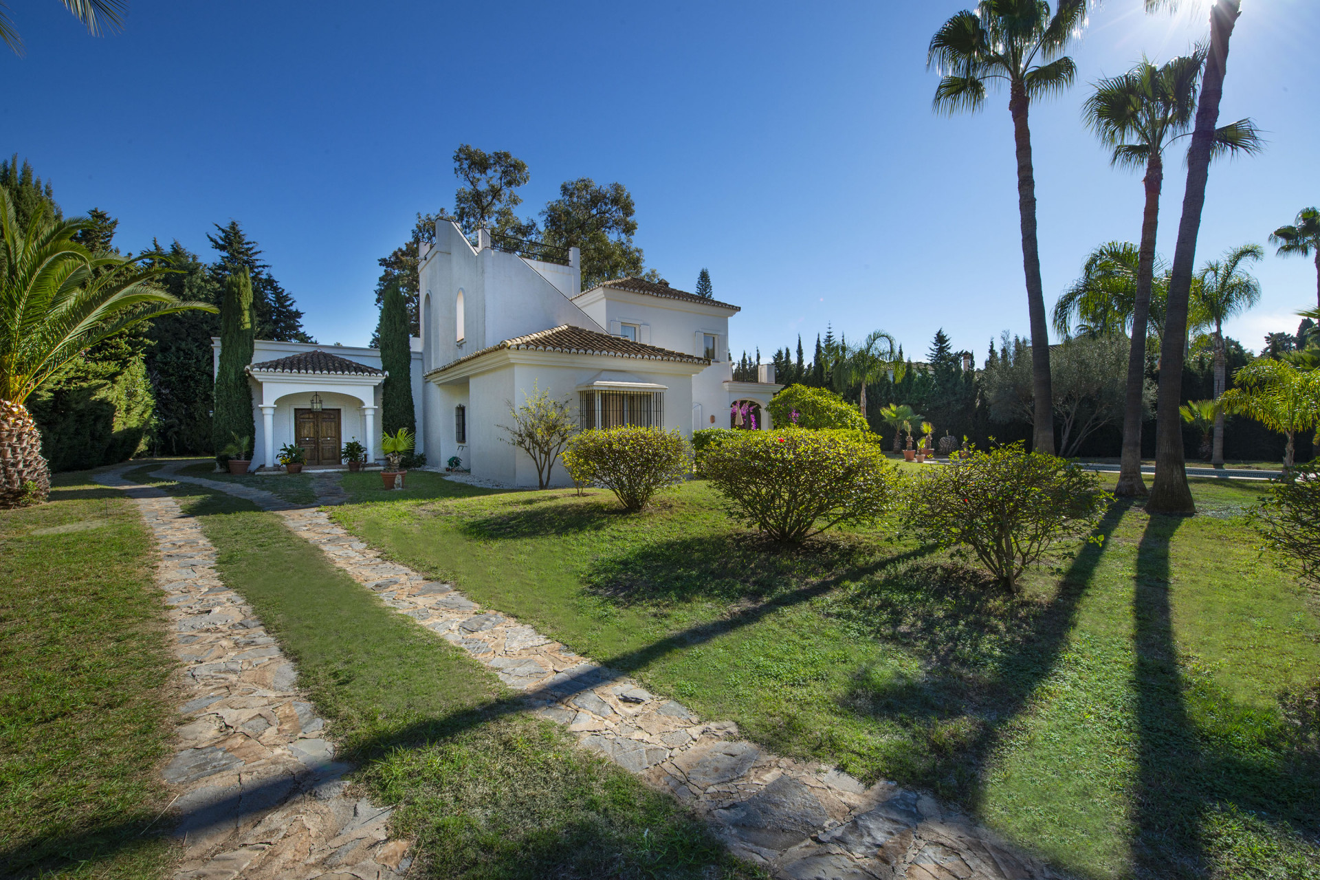 Villa San Pedro de Alcantara 5036HFV
