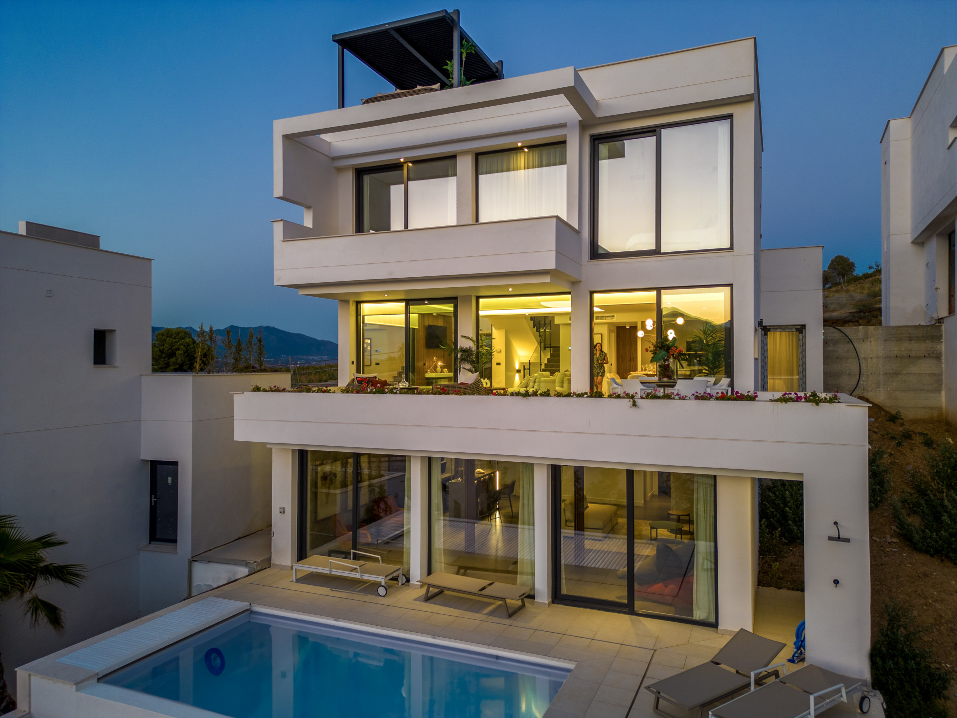 Stunning New Villa in La Cala Golf