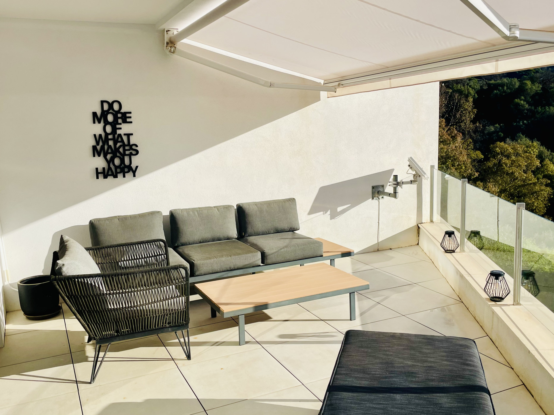 Rare opportunity ELEMENTS – Altos de Los Monteros / New construction from 2022, 1 room bijou 58m2 like first occupancy fully furnished with sea views