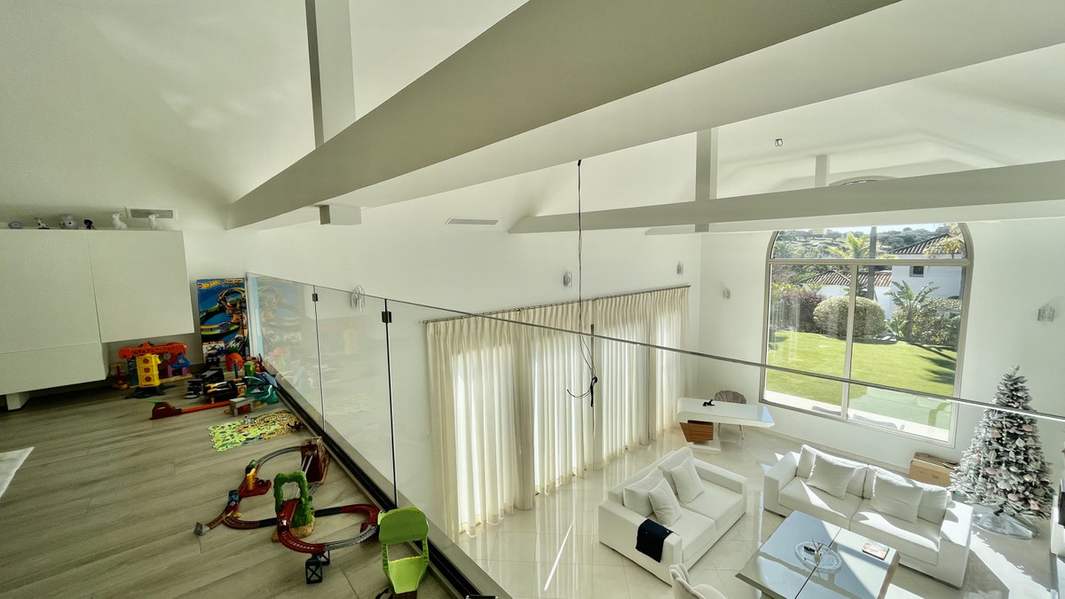 Villa Sotogrande R4030918