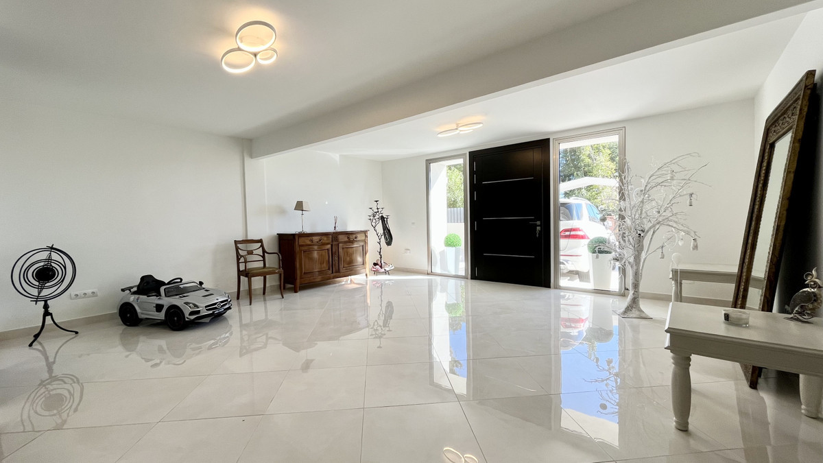 Villa Sotogrande R4030918