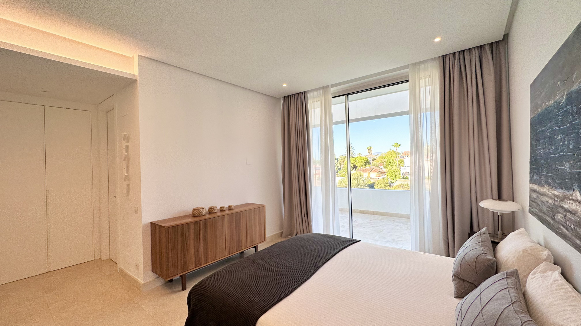 Town House Marbella East 704-00017P