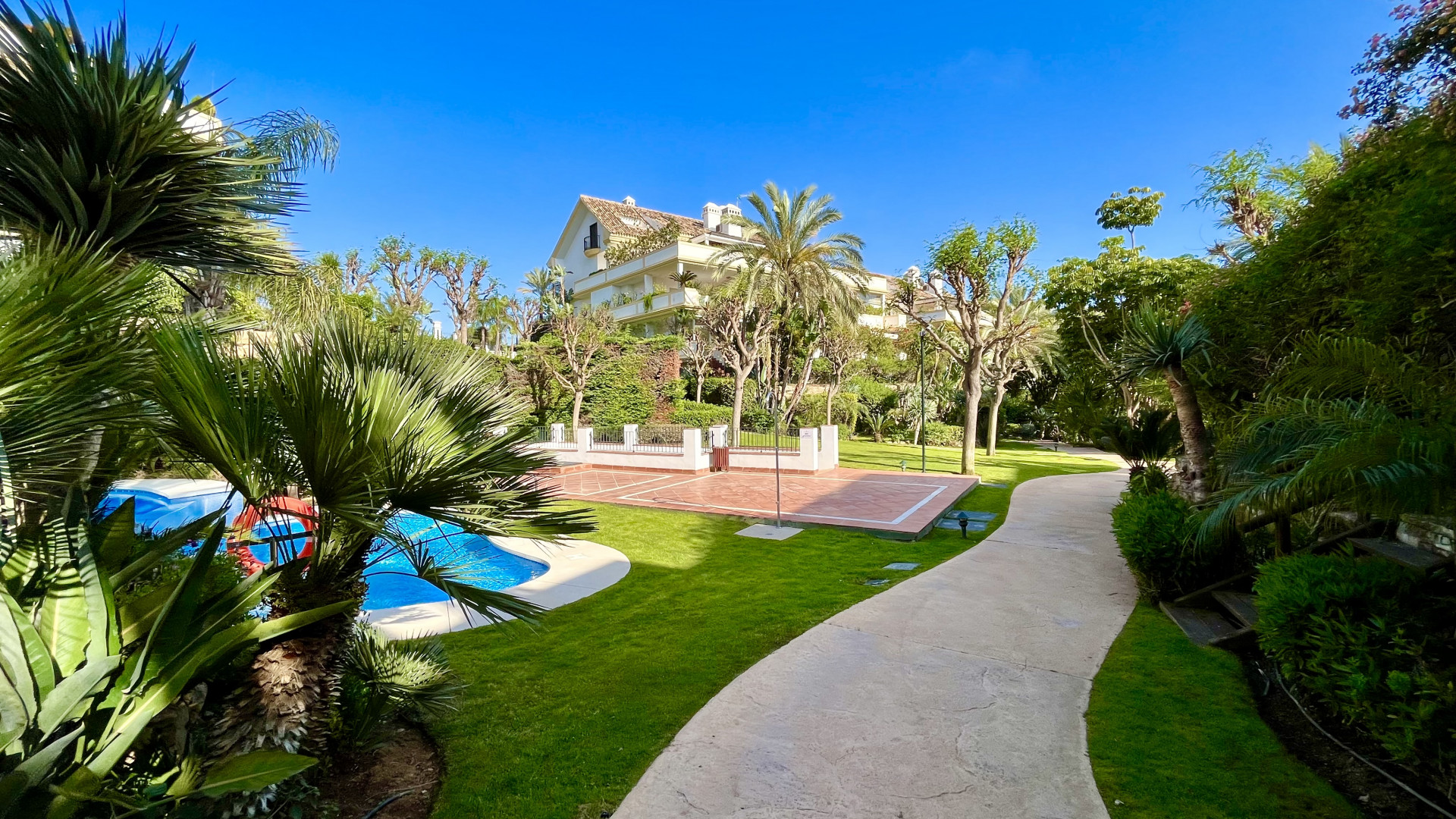 Apartment Marbella Golden Mile 704-00014P