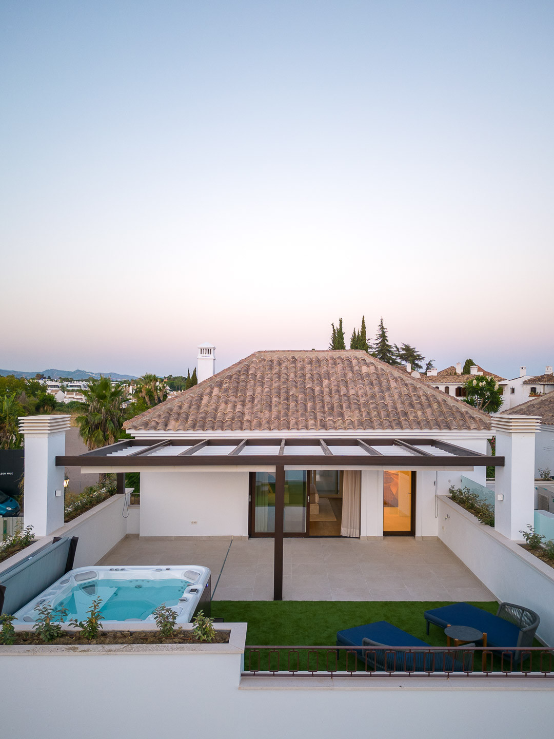 Lomas del Rey: Luxury 3 bedroom homes on the Golden Mile, Marbella. | Image 0
