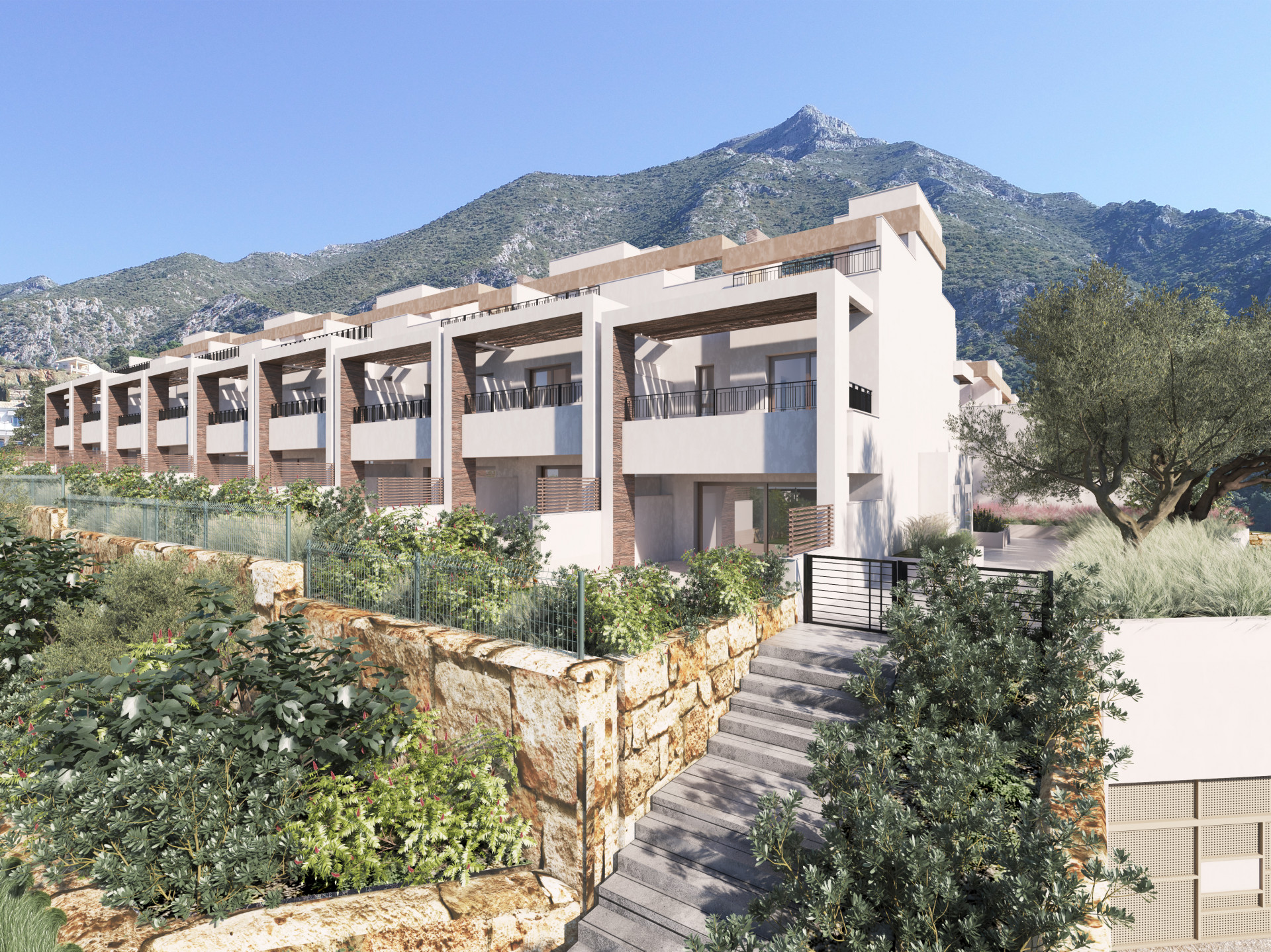 Almazara Views: Exclusive Townhouses in a privileged area of Marbella | Image 1