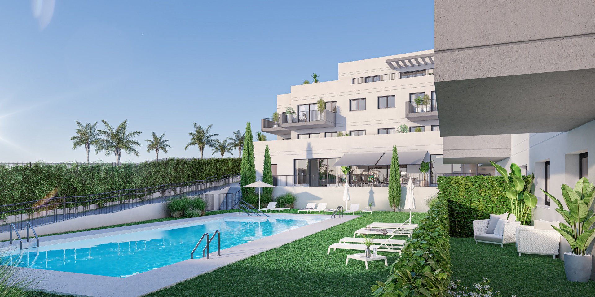 Spacious penthouse with solarium located on the prestigious Baviera Golf course in Velez Málaga. | Image 8